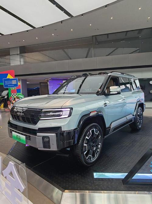 东莞217比亚迪方程豹硬派越野的爆款，英菲尼迪35周年与你共成长